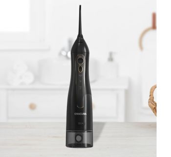 Oracura Smart Water Flosser OC100 with 300ml water tank capacity
