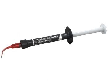 Ultradent UltraSeal XT hydro Syringe
